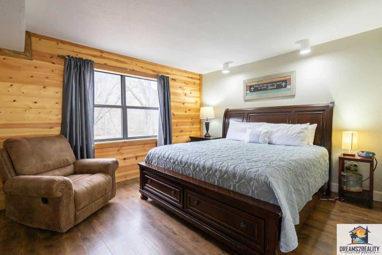 3Br Condo With Lake View - Trout Fishing - Playground - 2 Pools - Free Tickets Included - Pr69-9 Μπράνσον Εξωτερικό φωτογραφία
