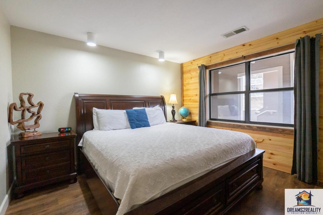 3Br Condo With Lake View - Trout Fishing - Playground - 2 Pools - Free Tickets Included - Pr69-9 Μπράνσον Εξωτερικό φωτογραφία