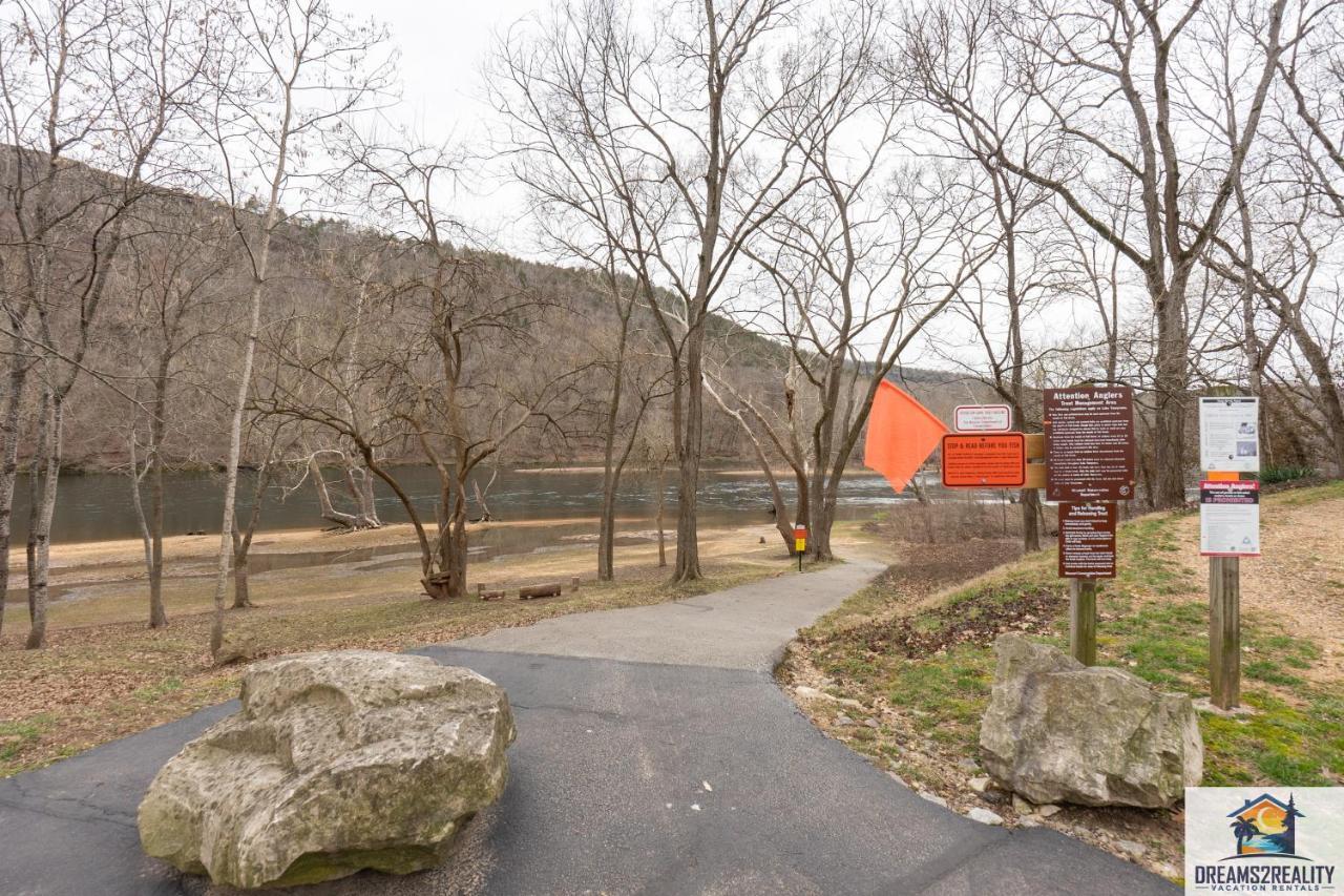 3Br Condo With Lake View - Trout Fishing - Playground - 2 Pools - Free Tickets Included - Pr69-9 Μπράνσον Εξωτερικό φωτογραφία
